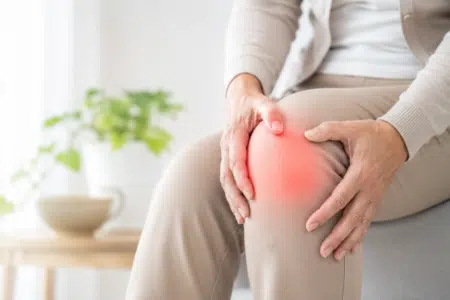 Notre blog 8 Arthrose : causes, prévention et solutions naturelles